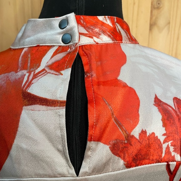 Karen by Simonsen Mercy too abstract floral top . Denmark designer . - Picture 7 of 10